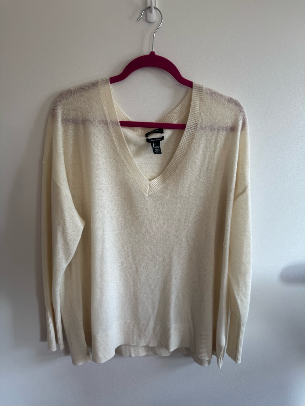 Halogen Cream V-Neck Cashmere Sweater